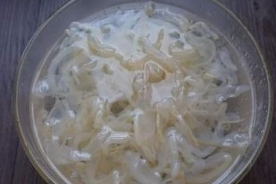 海蜇皮怎么泡發(fā),去咸味